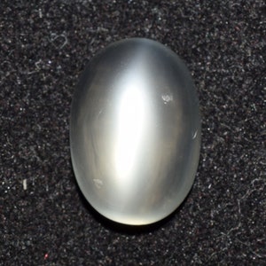 Natural Moonstone Precisely Cut AAA Quality Moonstone For Beautiful Making Jewelry 8.92X12.50 MM 5.15 Carat M-123