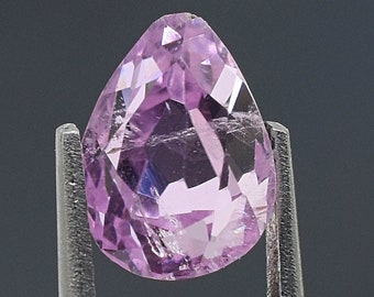 Naturlig djuprosa Kunzit päronslipad ädelsten AAA öga ren lös Kunzit 3,78 ct 7x9,5 mm för ringhänge smyckestillverkning presentsten K-443