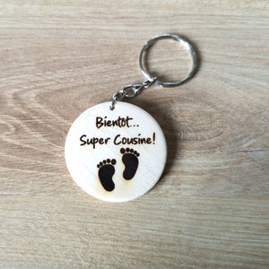 Porte clé en bois gravé, annonce grossesse, super cousine, diplôme maman, cadeau grossesse, gâteau couches, maternité, future cousine cousin