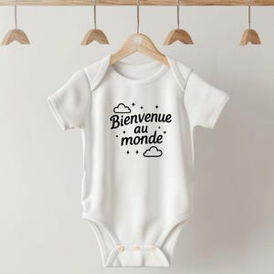 Zwangerschapsaankondigingsbody / kondig aan dat je een baby gaat krijgen aan de familie / Welkom op de wereld geboortecadeau / humoristisch zwanger cadeau