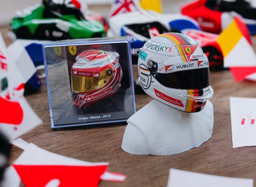 Bust Support for 1/5 F1 Miniature Helmet, 3D Printing, to Paint, Mini