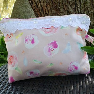 Handmade Floral Clutch Bag: Retro Pink Makeup Organizer