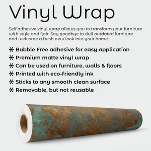 K&ouml;nnte beinhalten: Eine Rolle matte Vinylfolie mit einem verwitterten Kupfer- und Rost-Patina-Muster. Der Text lautet: Vinyl Wrap, Self adhesive vinyl wrap allows you to transform your furniture with style and flair. Bubble Free adhesive, Premium matte vinyl wrap, Can be used on furniture, walls & floors, Printed with eco-friendly ink, Sticks to any smooth clean surface, Removable, but not reusable.