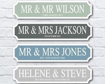 Personalized Mr & Mrs Wedding Sign: Vintage Style Acrylic Plaque