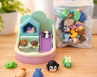 Itty Bitty Critter Pals Playset – 14 Mini Animals, Pastel Play Scene, Handmade Toy