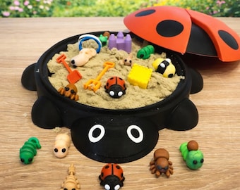 Ladybug Mini Sandbox with 3D Printed Articulated Bugs | Sensory Play Set | Miniature Bug Toy | Fidget Gift