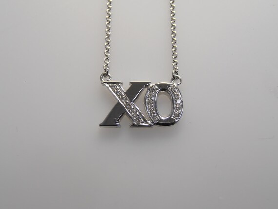 XO Pendant – Drip Project