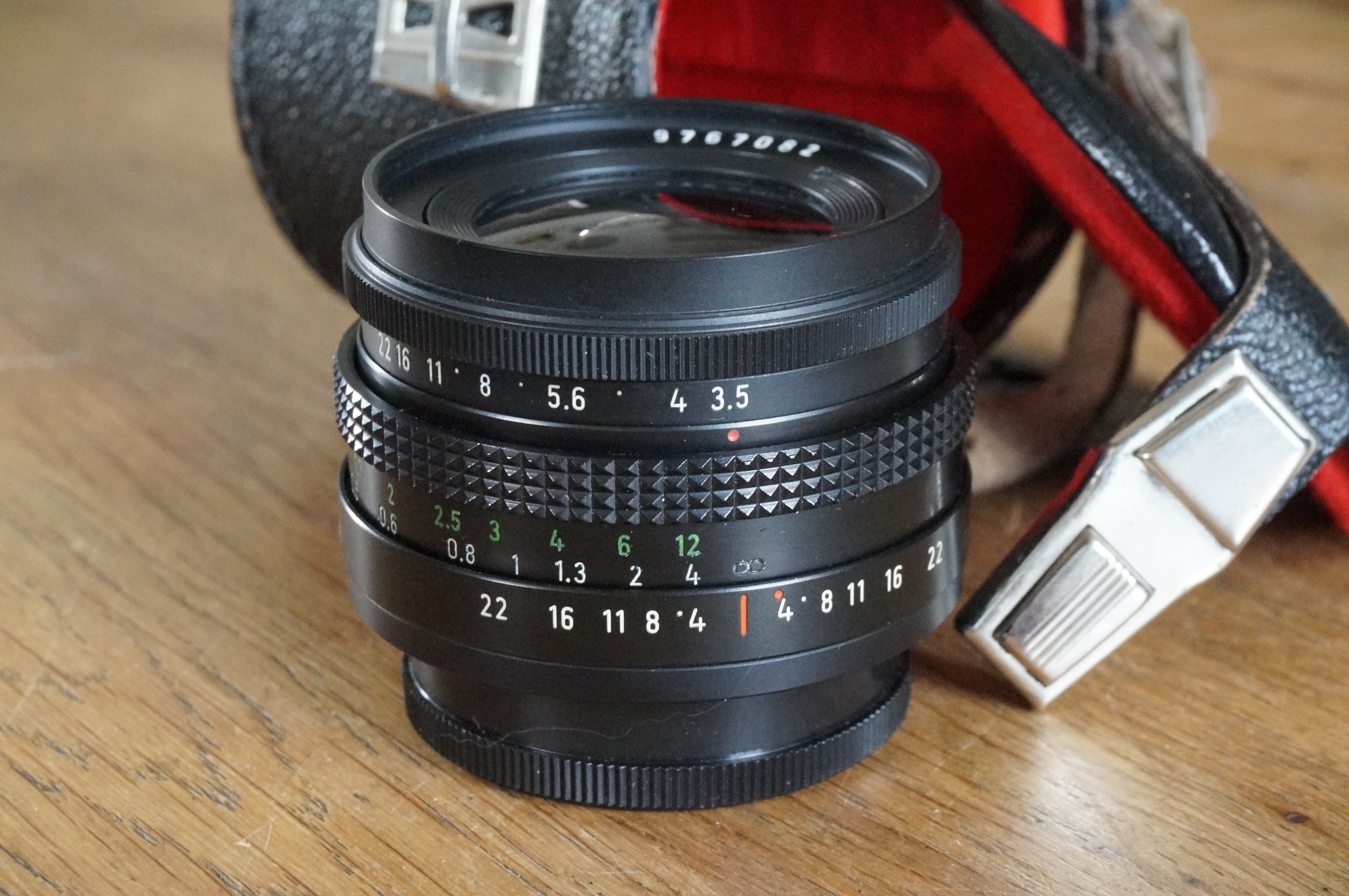 Objectif Pentacon 30mm F/3.5 M42 (Lydith) - Rare - Bouchons & Pare-soleil Inclus