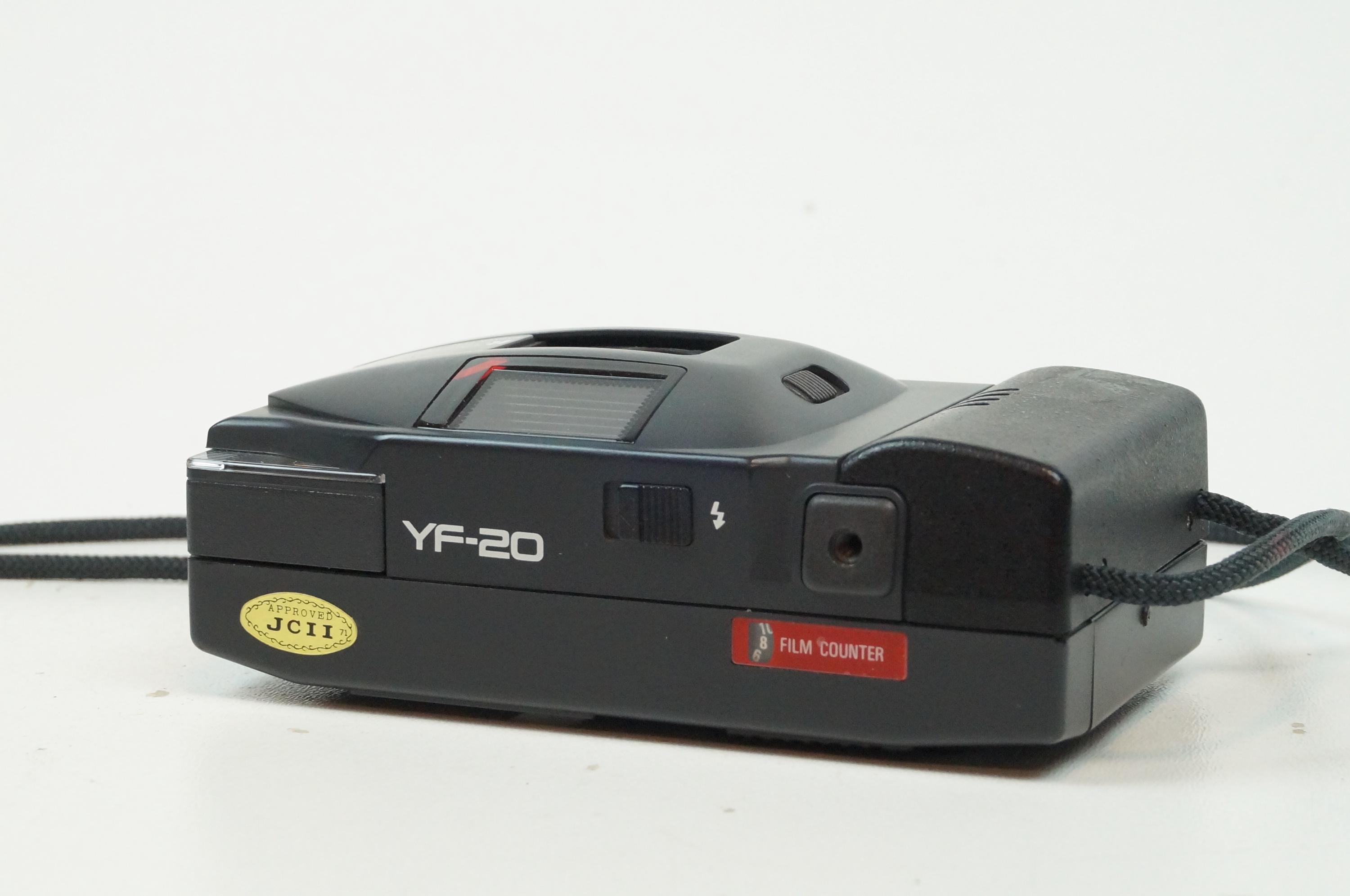 Appareil Photo Argentique Compact Ricoh YF-20 Avec Objectif Rikenon 35mm F/4 - Occasion Fonctionnel