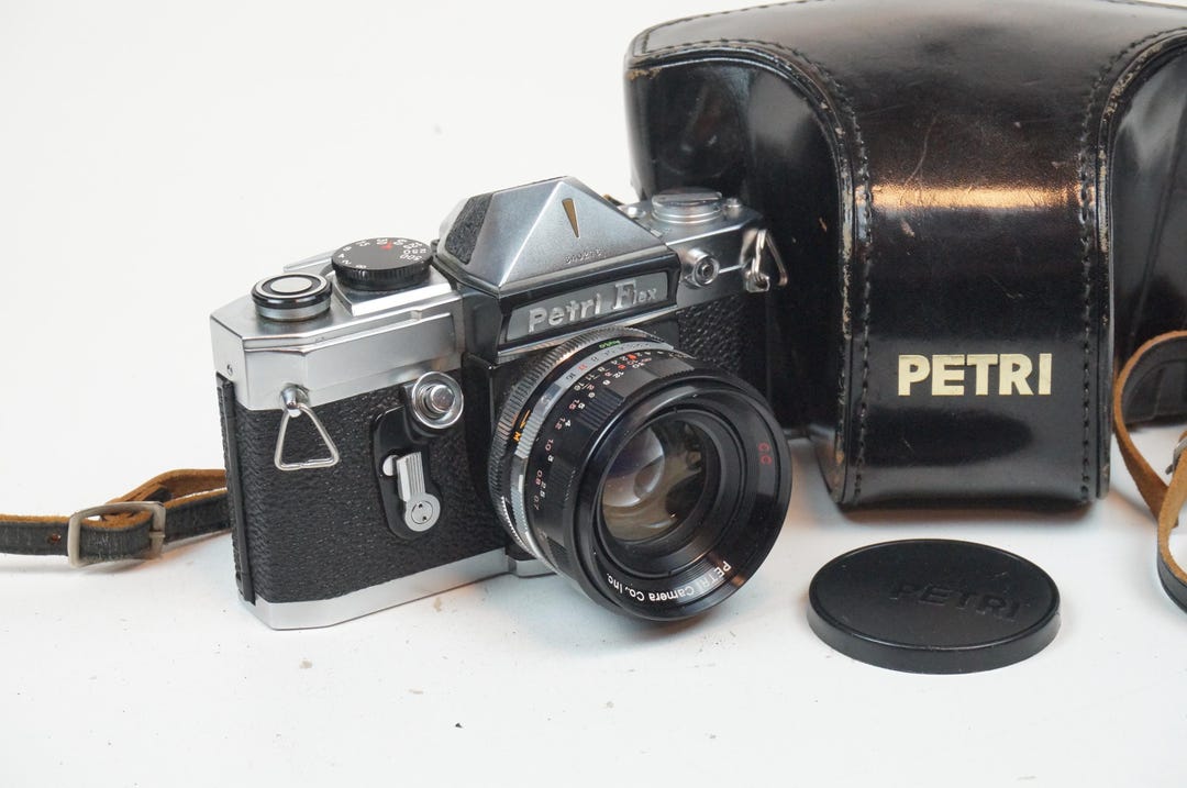 ペトリ ペトリフレックス V 35mmフィルム用の希少かつユニークな一眼