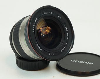 Zoom grandangolare Cosina 19-35 mm per attacco Nikon AF