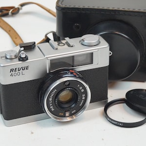 Revue 400L 35 mm Messsucherfilm-Kamera – Nahezu neuwertig – Cosina Made – mit originaler Tasche
