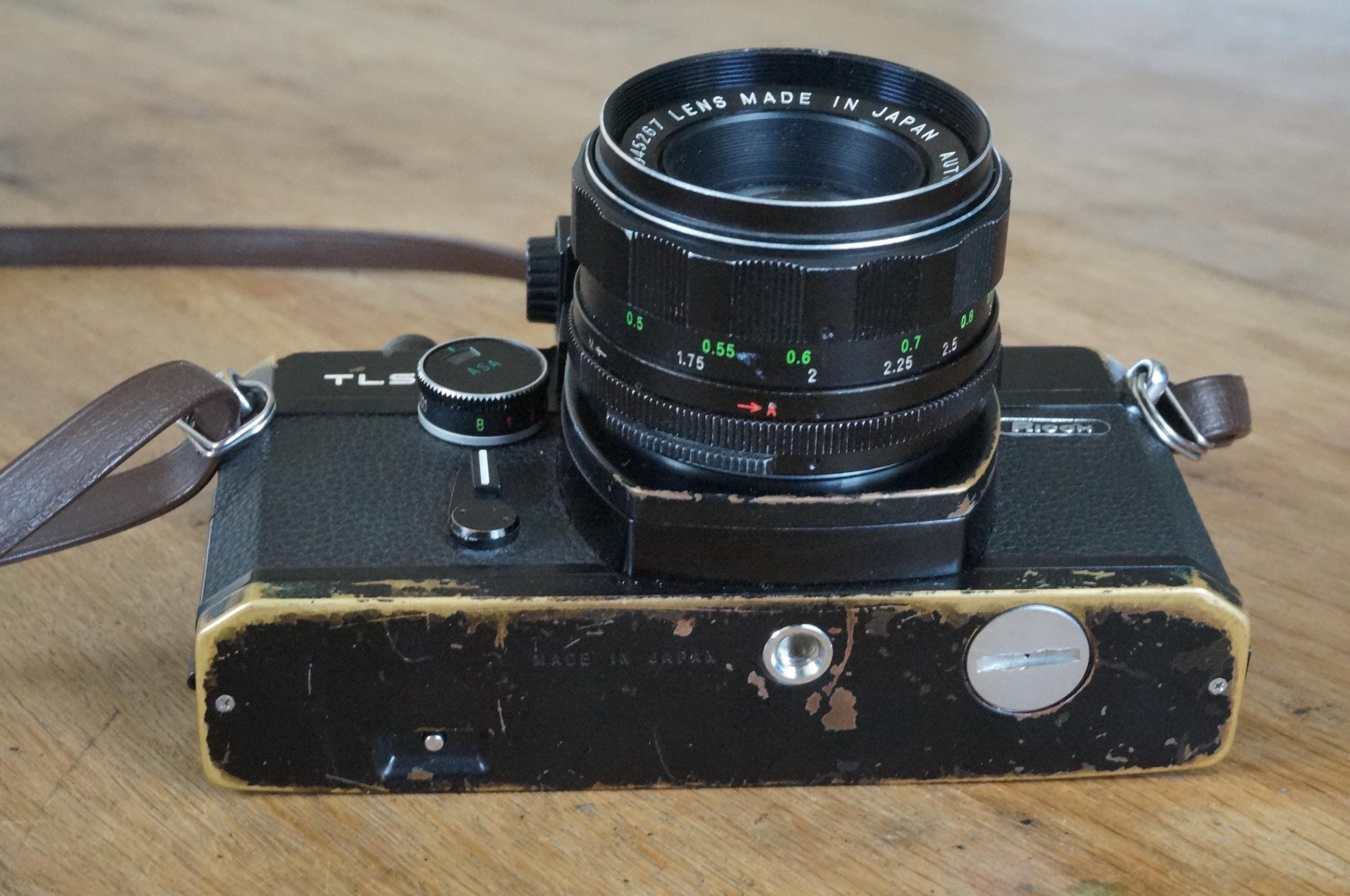 Ricoh TLS 401 With Rikenon 50mm F/1.7 Lens, Vintage Slr for 35mm