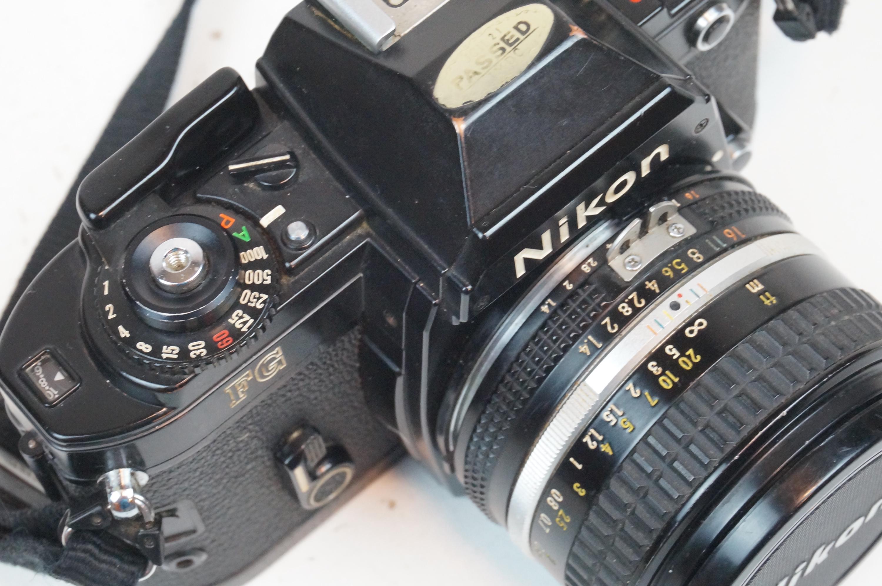 Nikon FG With Nikkor 50mm F/1.4 Lens! Works but PLEASE READ!! - Etsy