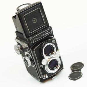 Yashica 635 vintage camera - Etsy 日本
