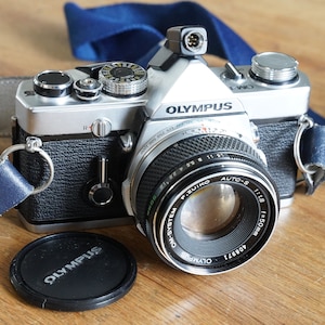 オリンパス OM-1 ZUIKO MC AUTO-S 52mm F1.8