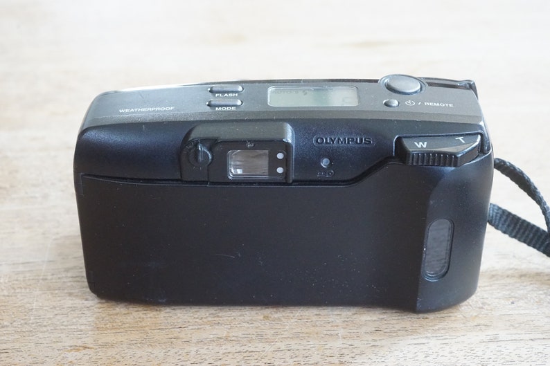 very nice! classic point and shoot Olympus Superzoom 120