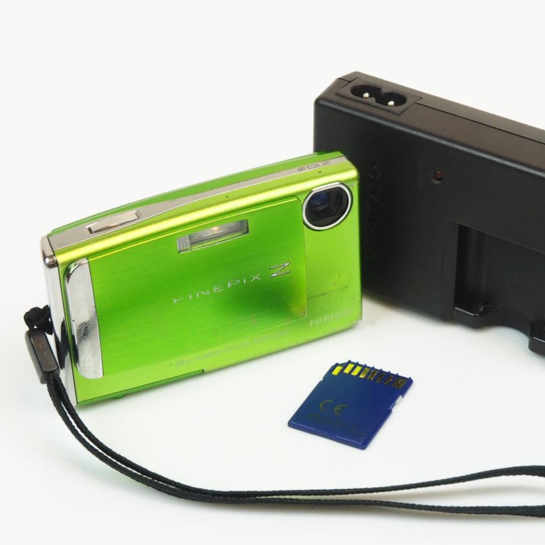 Fuji Finepix Z10 Digital Super Compact With Card! - Etsy