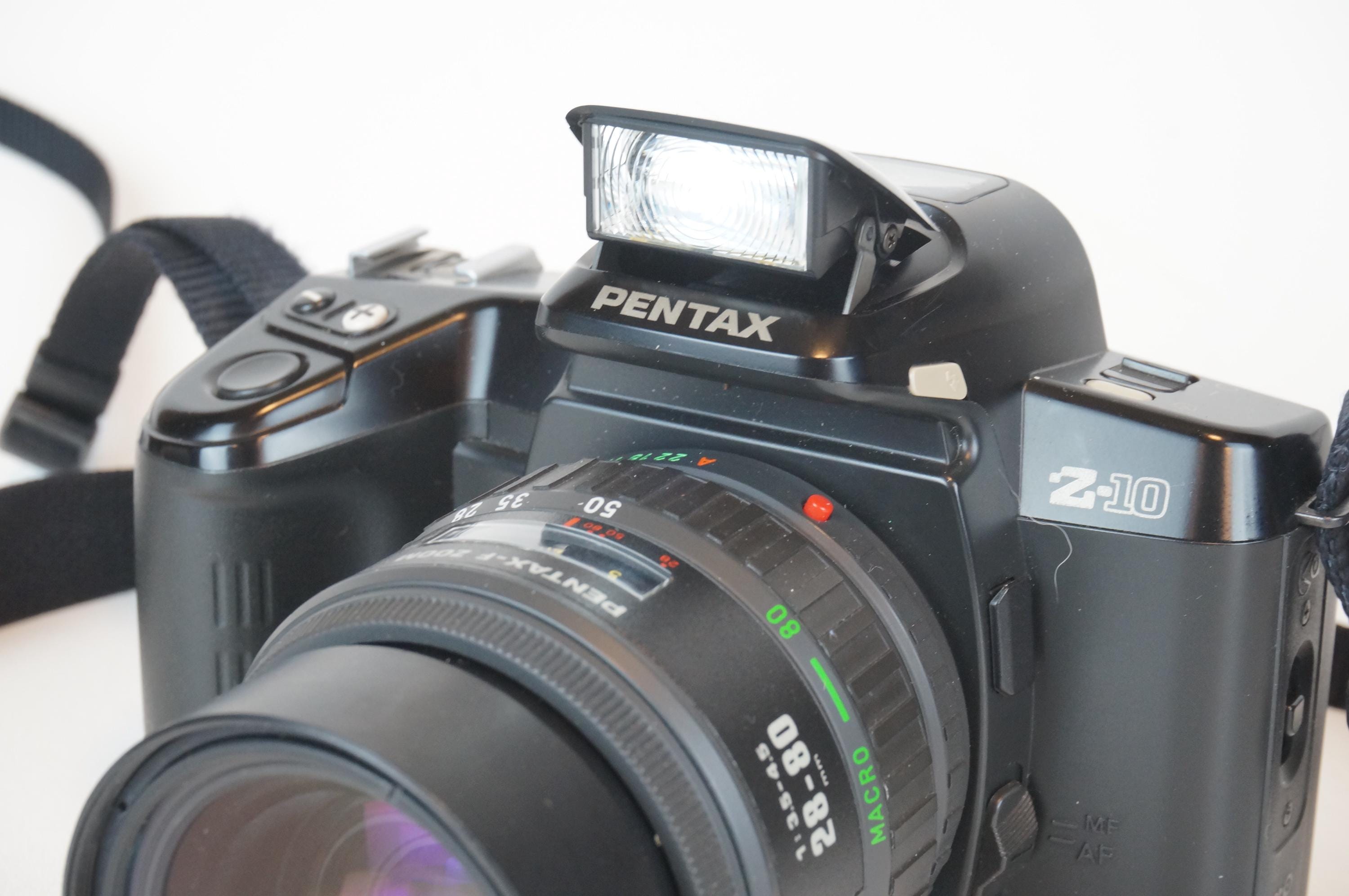 Chinon CE-4 // pentax Z10+28-80mm / Sony cybershot DCS-H300