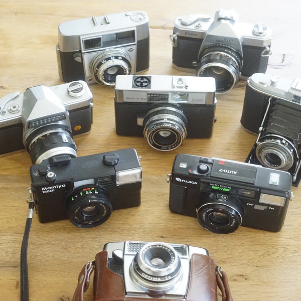 Collectors cameras! Display, parts or repair!