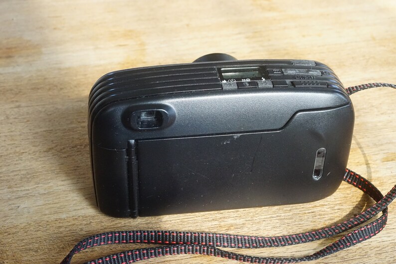 Nikon Zoom 100 Af Great Little Compact For 35mm Film Prima Sa Photography Craft Supplies Tools