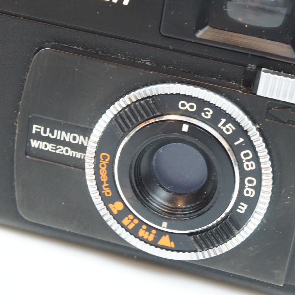 ポケットサイズのフジカ450フラッシュ、110フィルム用コンパクトカメラ