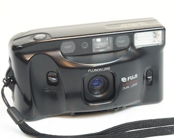 Fuji Discovery DL-180 Camera: Vintage 35mm Point and Shoot