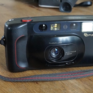 Fuji DL-60, easy P&S for film!