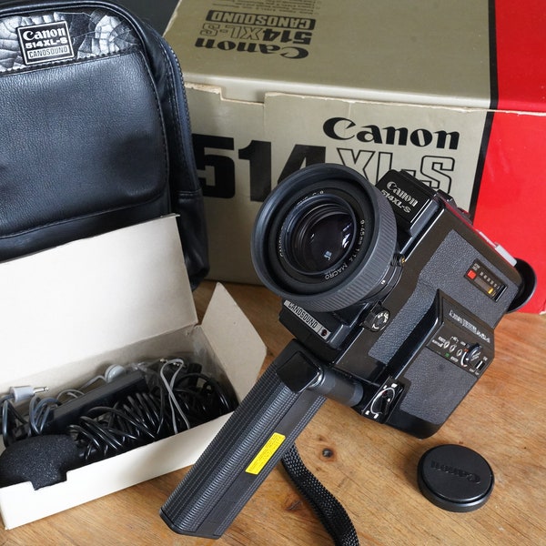 Canon 514XL (-S)  Super 8 camera and extra's! See listing!