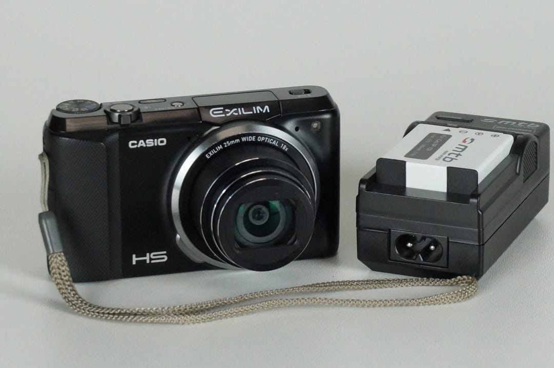 CASIO EXILIM 25mmWIDE OPTICAL18X 【公式通販】