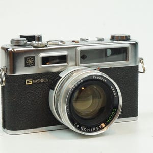 Yashica Electro 35 GS , rangefinder for 35mm films.
