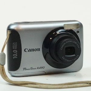Canon Powershot A490 vintage digital camera