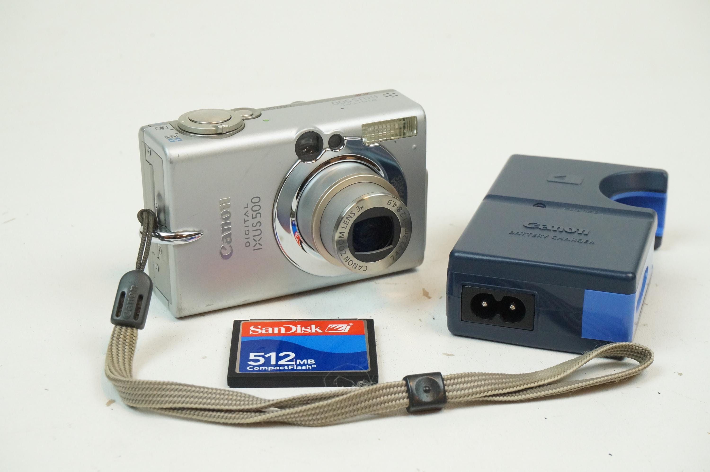 IZY DIGITAL 55 （Canon） Canon IXUS 55 Digital Compact – Retro Camera Shop