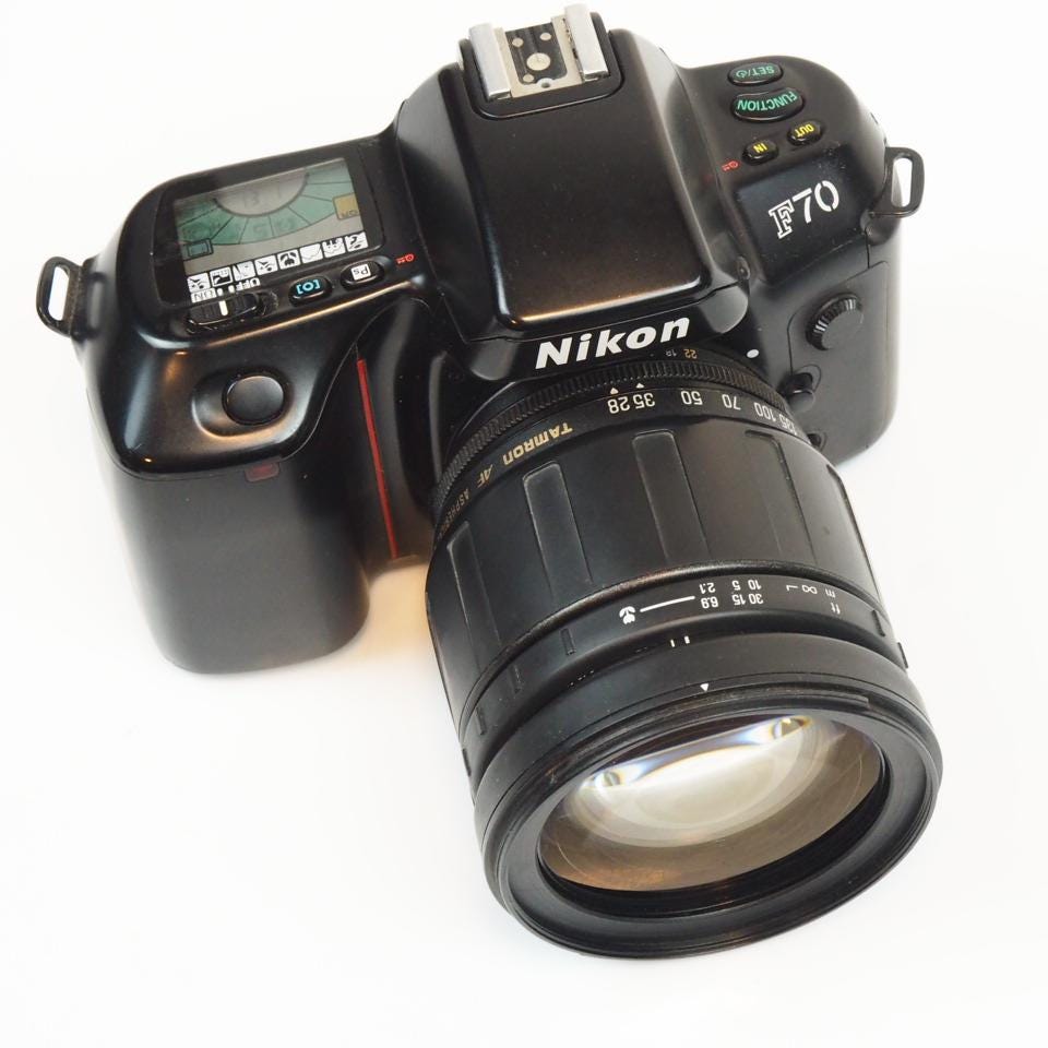 Nikon F70 Tamron 28-200mm フィルムカメラ 5点セット Nikon F70 SLR With Tamron 28-200mm Lens for 35mm Film | Please