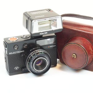 Ancien étui En Cuir Agfa Pour Appareil Karat - Vintage Et Solide