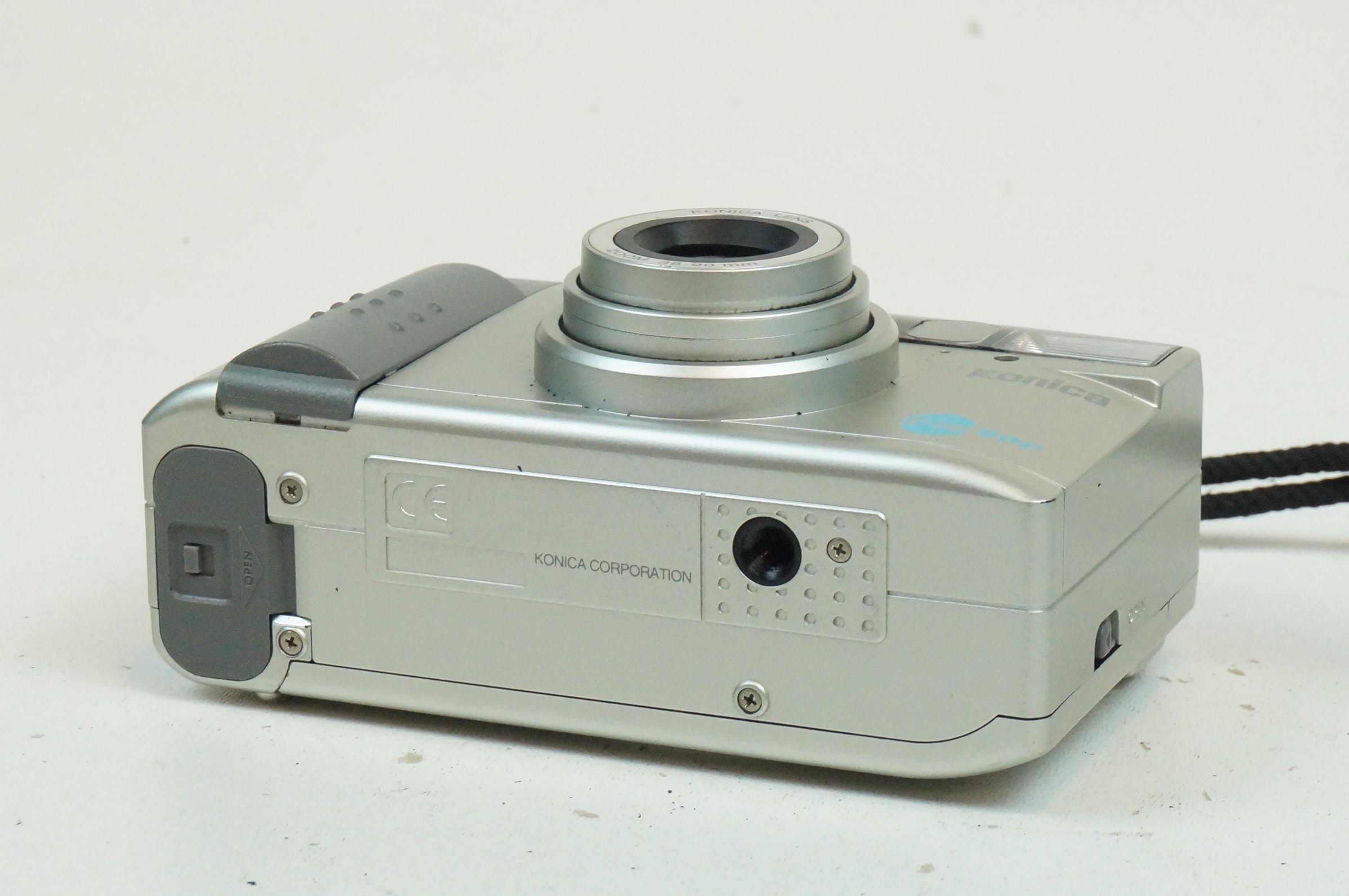 コニカ Z-up 90e | 35mmコンパクトフィルムカメラ – テスト済み＆動作