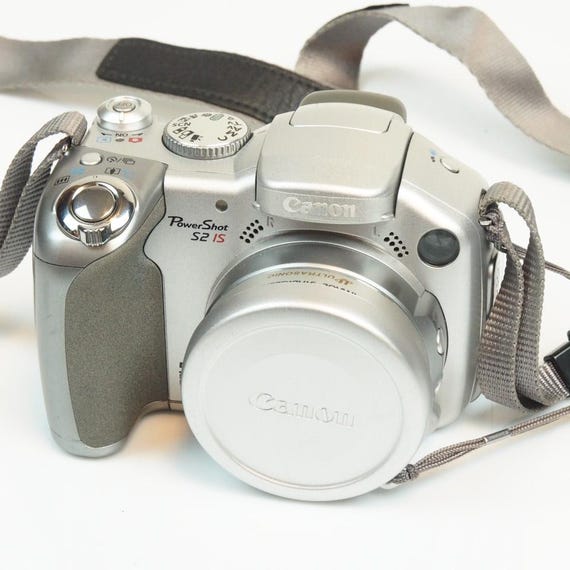 Canon Powershot S2is Top Class Digital Camera With Tilt&swivel