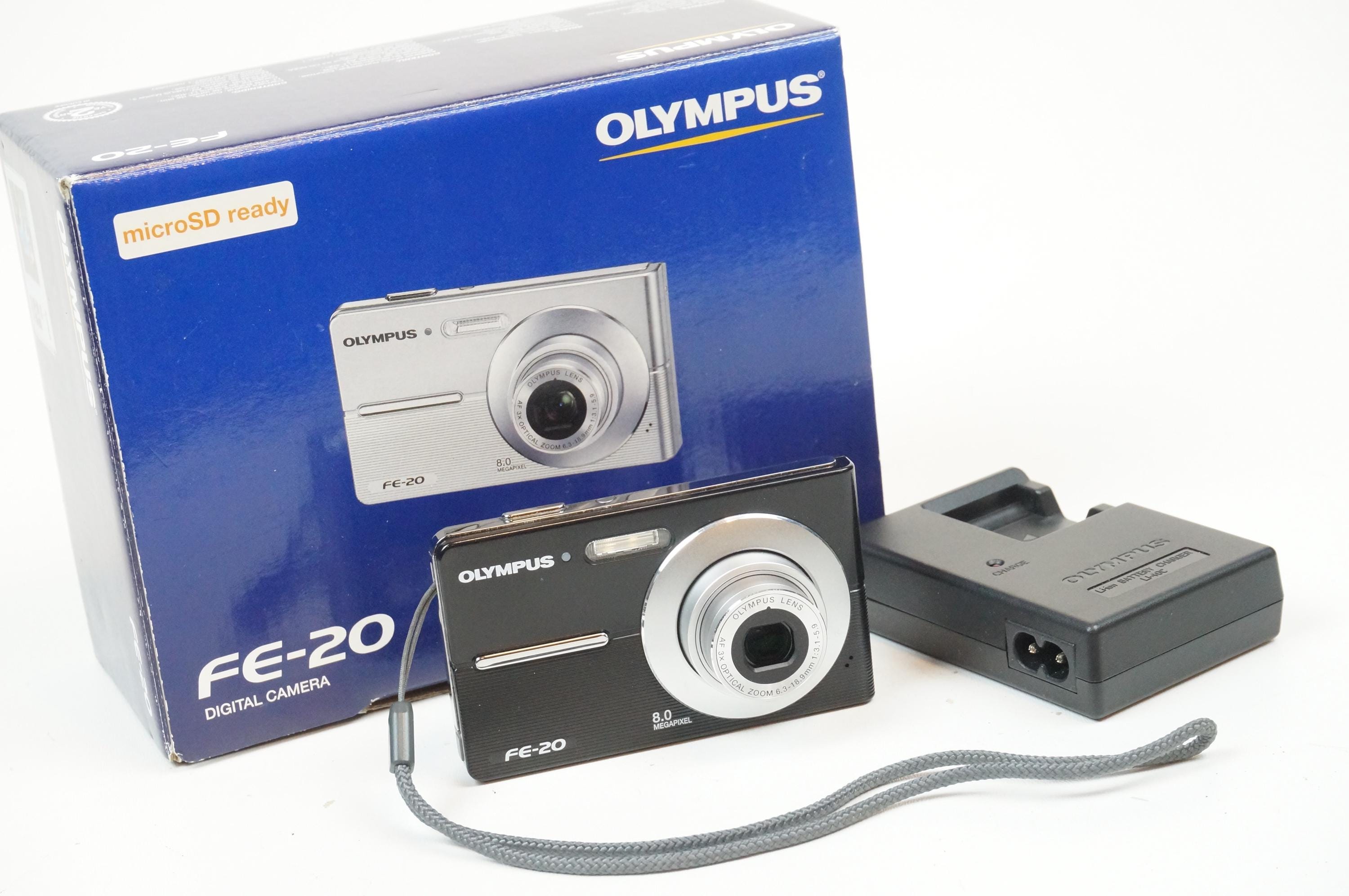 OLYMPUS FE-20 Silver 【公式通販】