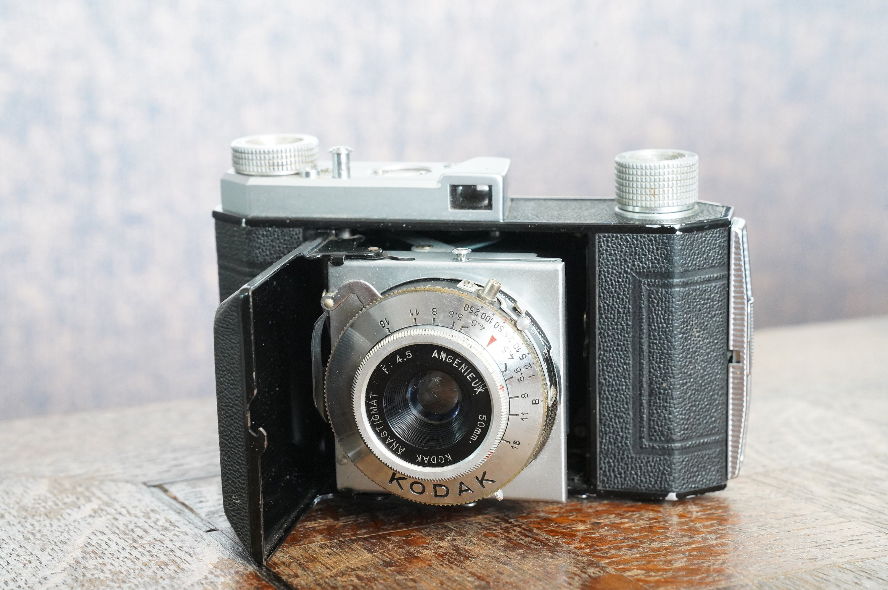 Kodak Retinette 35mm folding camera with Schneider 50mm f4.5