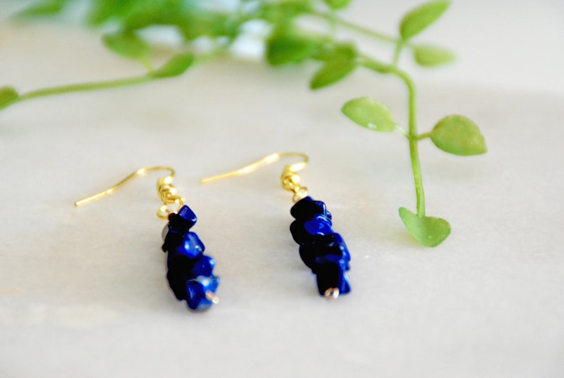 Birthday gift Lapis Lazuli September Birthstone Chip Bead Earrings Boho Earrings Dark Blue Gemstone earrings Gold Tone Gift for her