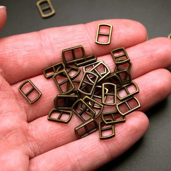 Belt Buckles 20 Pk Miniature for 1:6 Scale Doll Belt, Mini Hat Making, Fashion Clothing, Sewing Doll Clothes - Bronze Color Metal Buckle