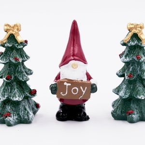 Santa Gnome Figurines: Miniature Christmas Garden Resin Gnomes - 3 Pk