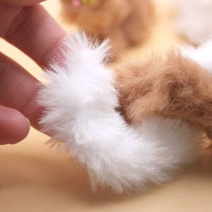 Fluffy Chenille Stem: Brown or White Poseable Furry Wire (1 Meter)