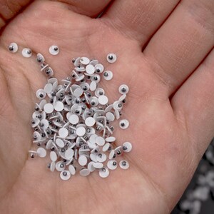 Googly Eyes: 100Pk 3mm Extra Tiny Craft Wiggle Eyes image 3