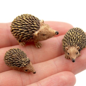Miniature Hedgehog: Realistic Polyresin Animal for Fairy Garden Terrarium
