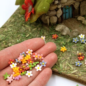 Daisy Blooms 25 or 50 or 100 Pk Micro Miniature Polyresin Flowers for Terrarium, Zen Garden, Fairy Garden - Choose Color Mix Tiny Flowers