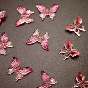 Pink Glow in the Dark Butterflies 20 Pk Flatback Polyresin Butterfly Decor for Fairy Garden, Nail Art, Resin Filler, Terrarium, Craft Bild 2