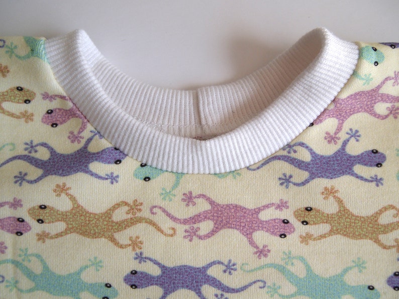 Colorful lizards Organic cotton knit top with short sleeves tops Baby/'s 6 months Tee T-Shirt original fabric design Geckos baby clothes