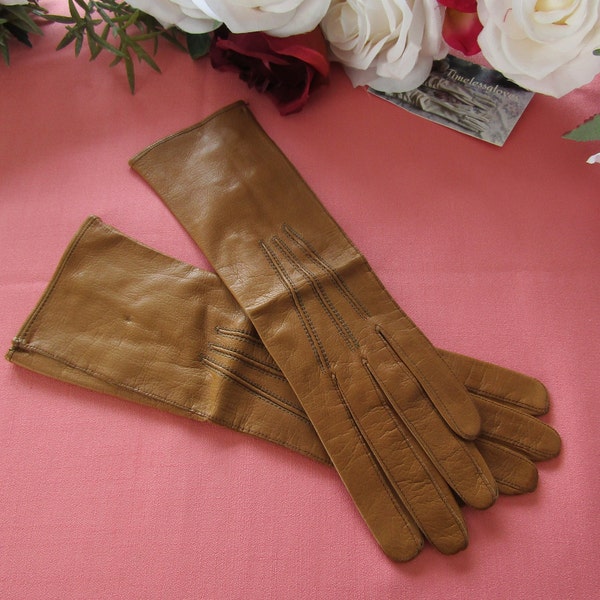 Edwardian tan soft leather two button gloves Size 6 1/4