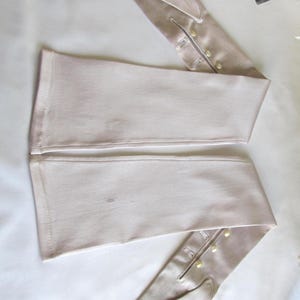 Vintage gloves - Pinkham pink three button nylon rayon opera Size 6 1/2